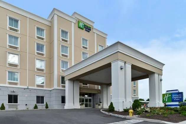 Holiday Inn Express Suites Peekskill-Lower Hudson