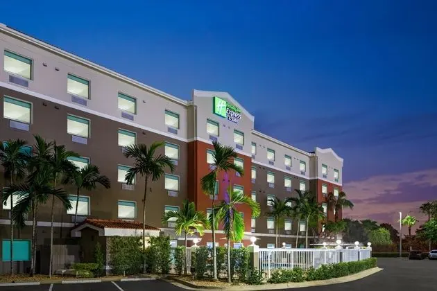 Holiday Inn Express and Suites Pembroke Pines Sher - Öne Çıkan Resim