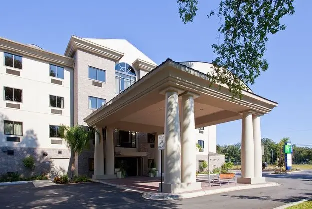 Holiday Inn Express Hotel & Suites Pensacola West 