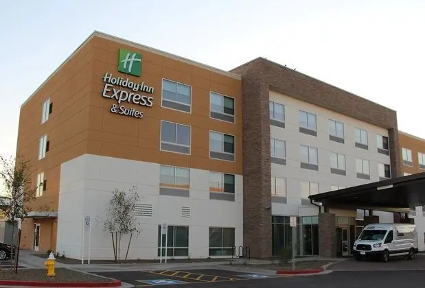 Holiday Inn Express & Suites Phoenix - Airport North, an IHG Hotel - Dış Mekan
