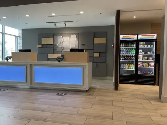 Holiday Inn Express & Suites Phoenix - Airport North, an IHG Hotel - Lobi