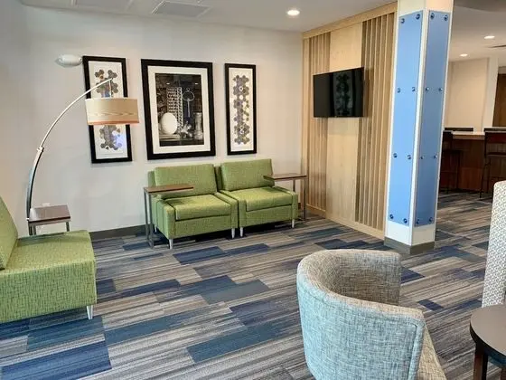 Holiday Inn Express & Suites Phoenix North - Happy Valley, an IHG Hotel - Lobi