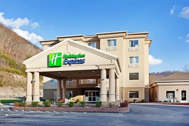 Holiday Inn Express and Suites Pikeville