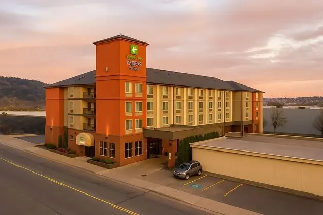 Holiday Inn Express Hotel & Suites Portland - Nort - Dış Mekan