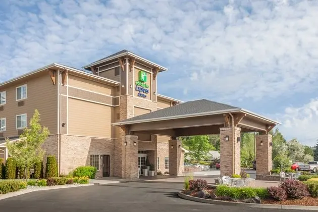 Holiday Inn Express and Suites Pullman