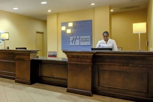 Holiday Inn Express Hotel & Suites Raleigh Sw Nc S - Dış Mekan