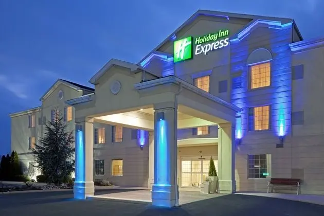 Holiday Inn Express and Suites Reading - Genel