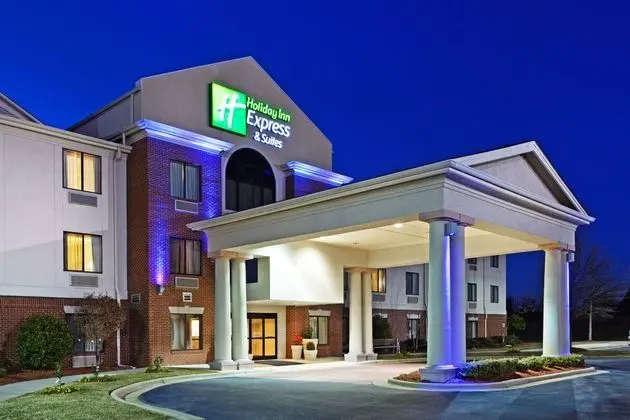 Holiday Inn Express and Suites Reidsville