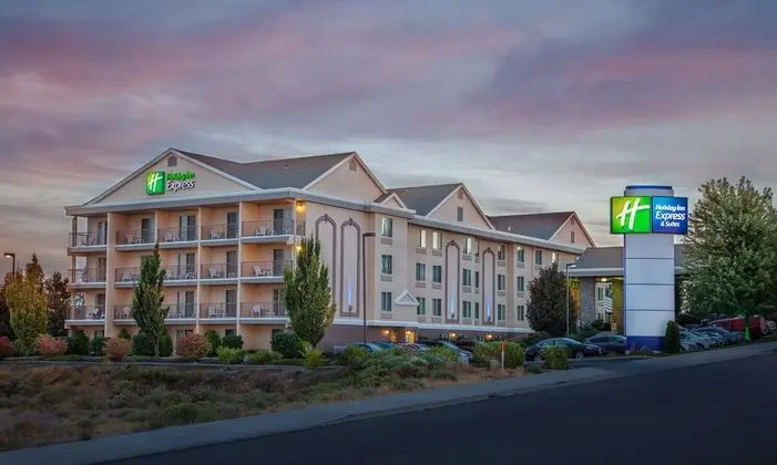 Holiday Inn Express and Suites Richland