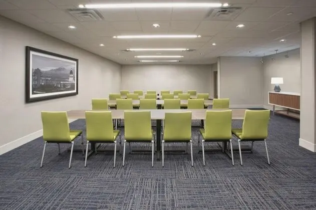 Holiday Inn Express and Suites Ruston