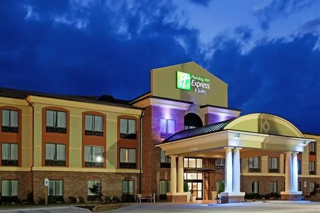 Holiday Inn Express Hotel & Suites Salem