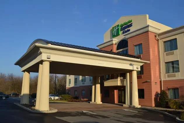 Holiday Inn Express and Suites Selinsgrove Univers