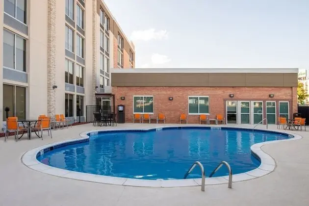 Holiday Inn Express & Suites Shreveport - Downtown, an IHG Hotel - Havuz