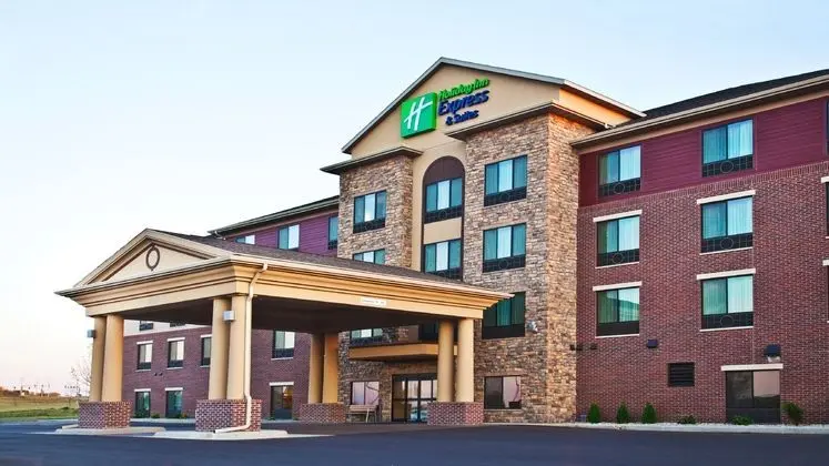 Holiday Inn Express and Suites Sioux Falls Southwe