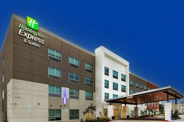 Holiday Inn Express & Suites Stafford NW - Sugar Land, an IHG Hotel