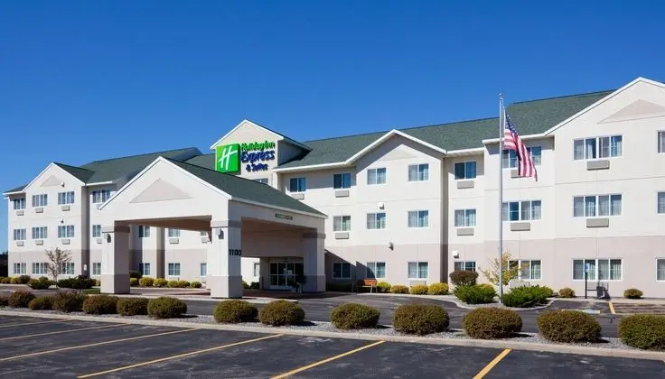 Holiday Inn Express and Suites Stevens Point