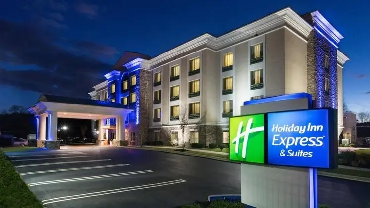 Holiday Inn Express Hotel & Suites Stroudsburg Poc