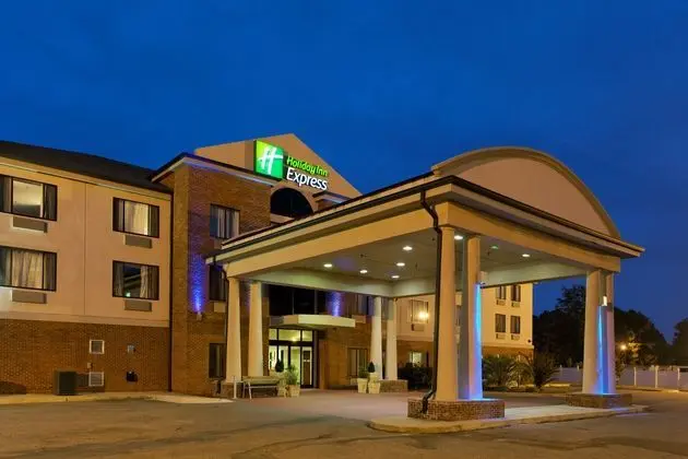 Holiday Inn Express and Suites Sylacauga