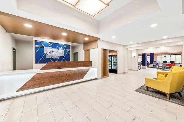 Holiday Inn Express and Suites Sylva Western Carol - Dış Mekan