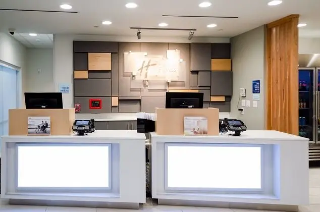 HOLIDAY INN EXPRESS AND SUITES Taylor - Dış Mekan