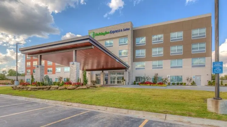 Holiday Inn Express and Suites Tulsa Midtown - Öne Çıkan Resim