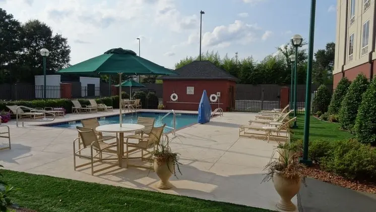 Holiday Inn Express and Suites Tuscaloosa Universi - Havuz
