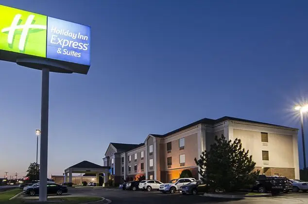 Holiday Inn Express and Suites Vinita