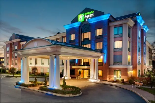 Holiday Inn Express Hotel & Suites Wareick-Provide