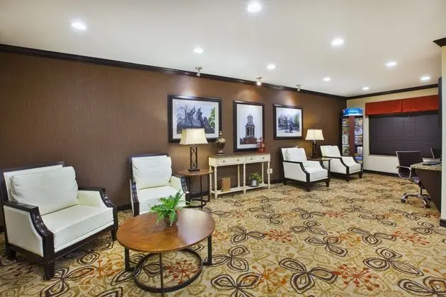 Holiday Inn Express and Suites Washington Meadow L - Dış Mekan