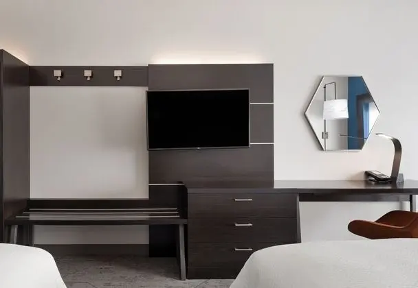 Holiday Inn Express and Suites West Memphis - Oda