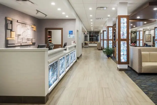 Holiday Inn Express and Suites West Plains Southwe - Dış Mekan