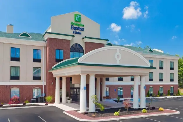 Holiday Inn Express Hotel & Suites White Haven - L