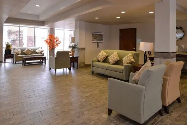 Holiday Inn Express and Suites Williams - Dış Mekan
