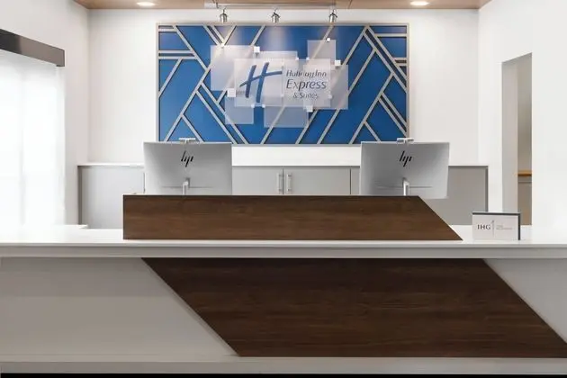 Holiday Inn Express and Suites Wyomissing - Dış Mekan