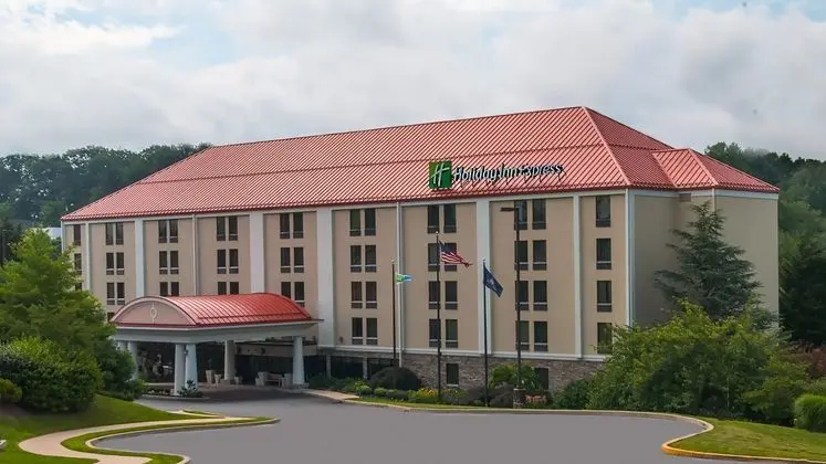 Holiday Inn Express and Suites York