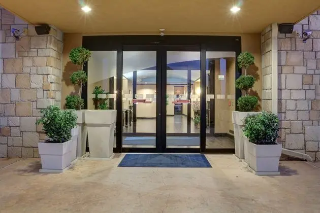 Holiday Inn Express Texarkana East - 1