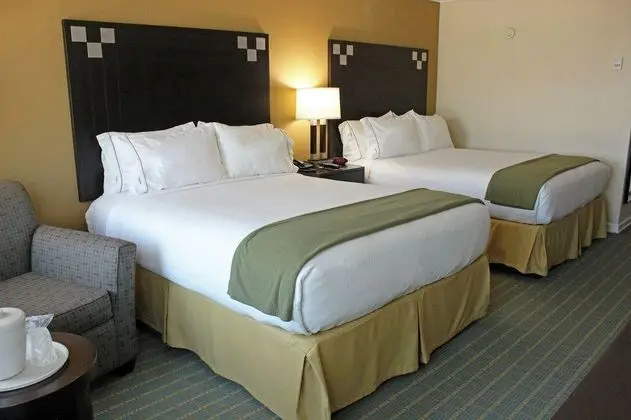 Holiday Inn Express Van Nuys
