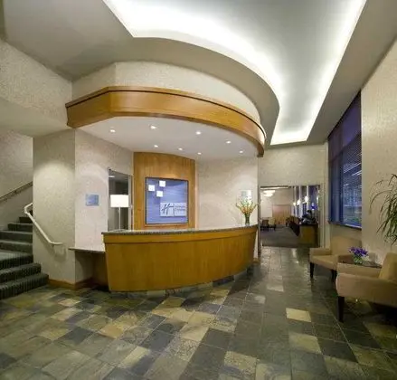 Holiday Inn Express Vancouver Airport-Richmond
