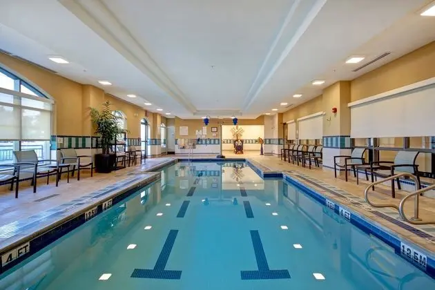 Holiday Inn Express Waterloo - St. Jacobs Area - Havuz