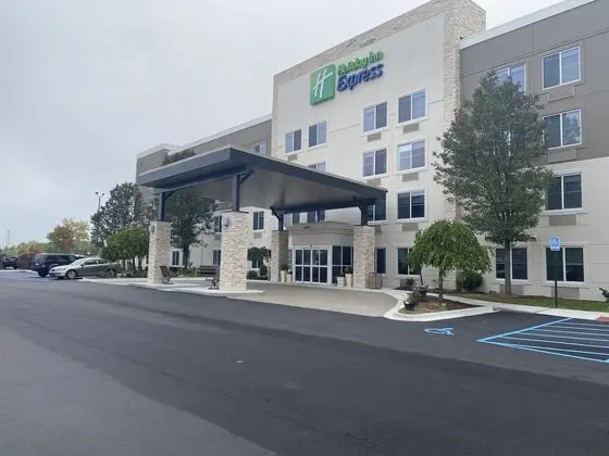 Holiday Inn Express Wixom - Dış Mekan