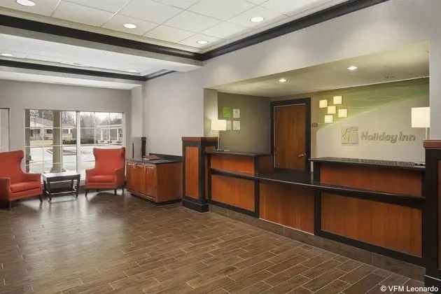 Holiday Inn Gand Rapids - Airport - Lobi