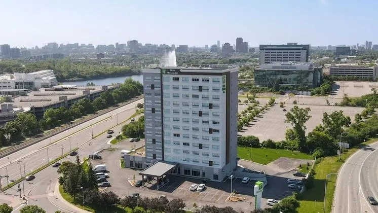 Holiday Inn Gatineau Ottawa, an IHG Hotel