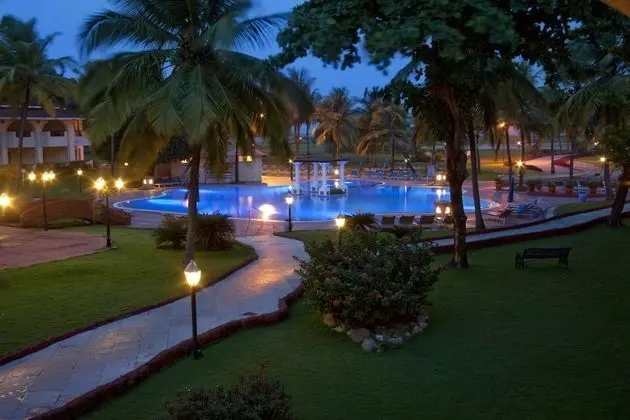 Holiday Inn Resort Goa, an IHG Hotel - Havuz
