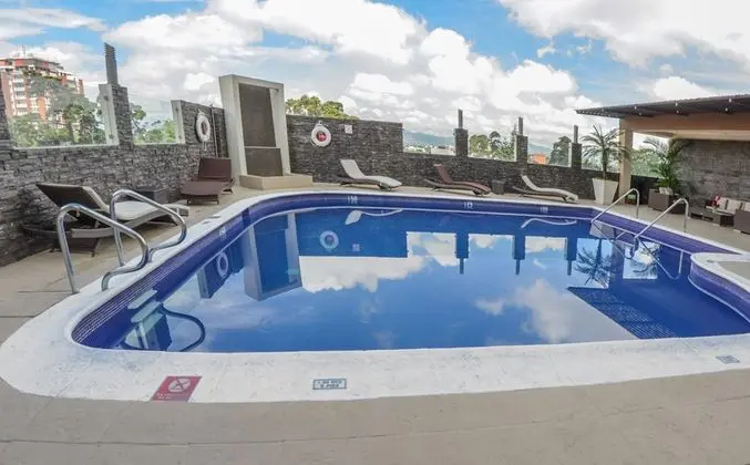 Holiday Inn Guatemala - Havuz