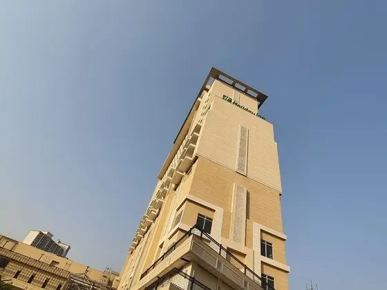 Holiday Inn Gurugram Sector 90, an IHG Hotel - Dış Mekan