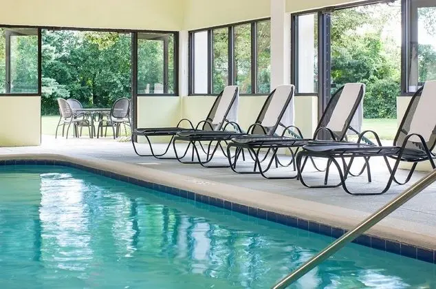 Holiday Inn Hartford Downtown Area - Havuz