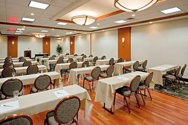 Holiday Inn Hasbrouck Heights-Meadowlands
