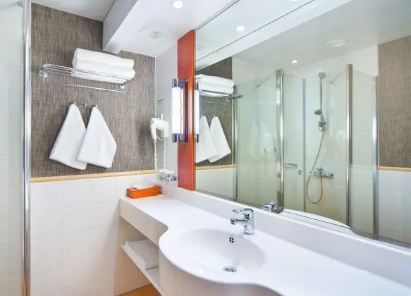 Holiday Inn Helsinki City Centre