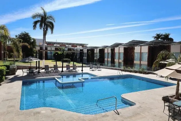 Holiday Inn Hermosillo - Havuz