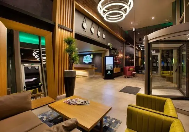 Holiday Inn Istanbul - Kadikoy, an IHG Hotel - Dış Mekan